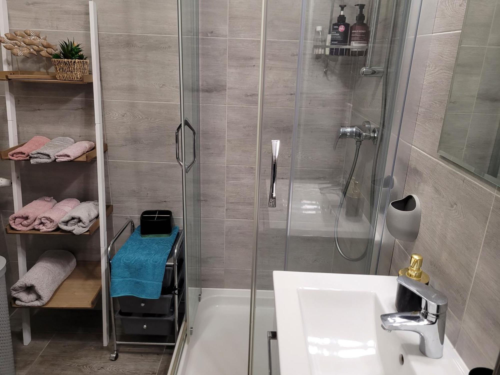 Apartament Lilla Jelenia Góra Kültér fotó